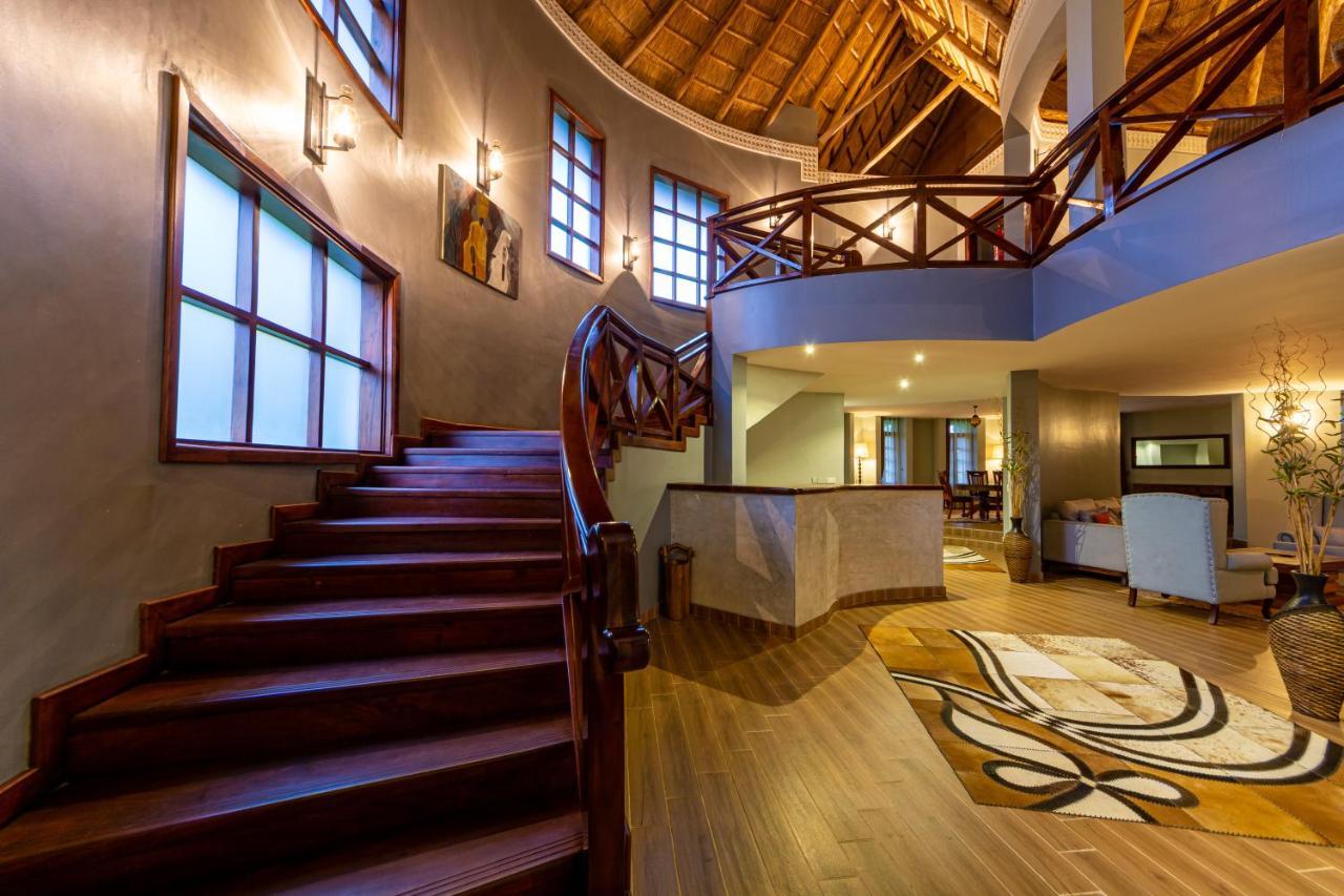 Emburara Farm Lodge Mbarara Exteriör bild