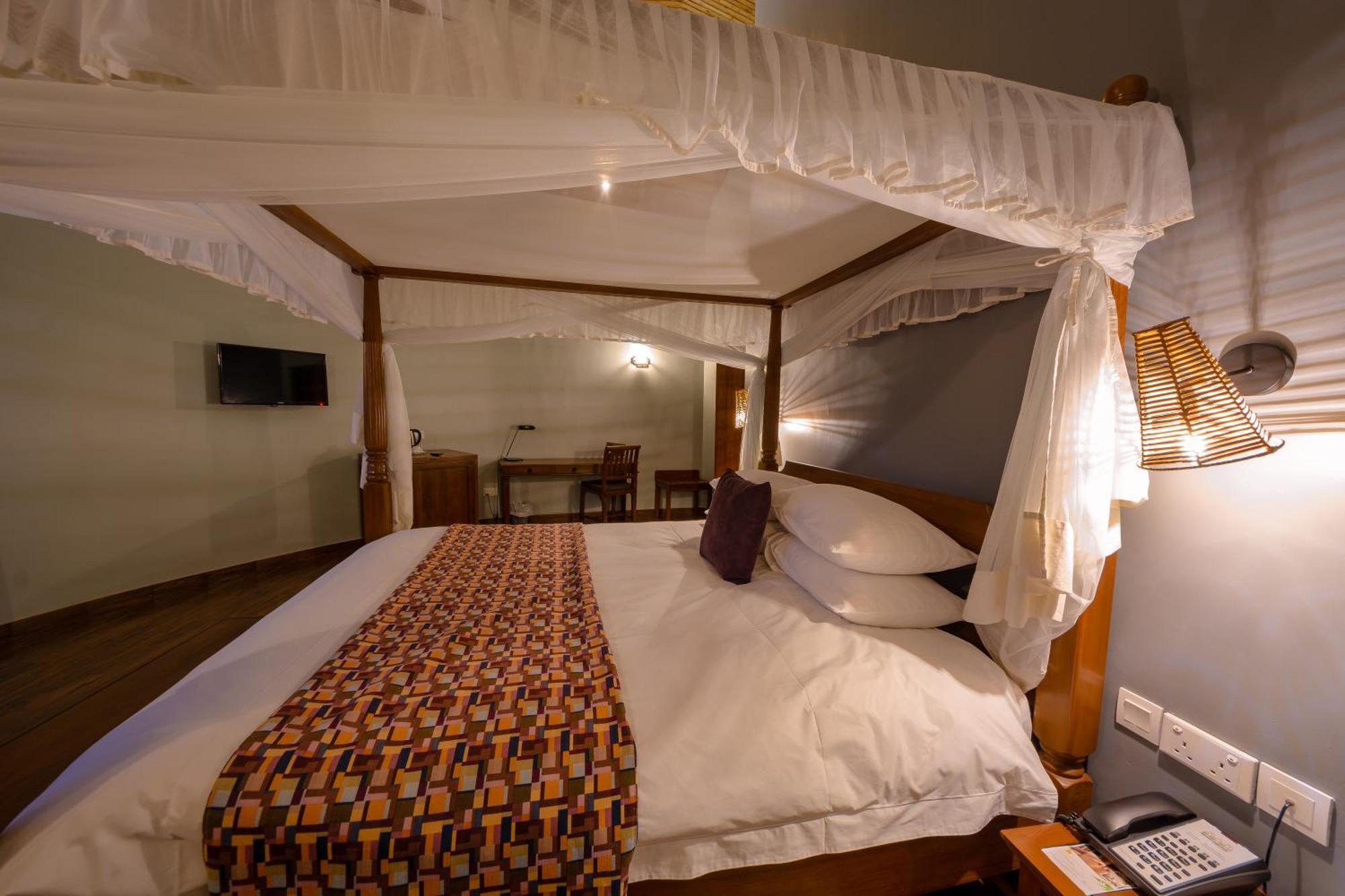Emburara Farm Lodge Mbarara Exteriör bild