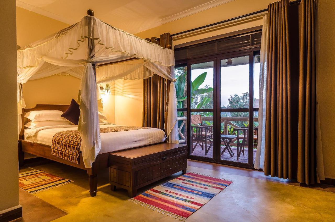 Emburara Farm Lodge Mbarara Exteriör bild