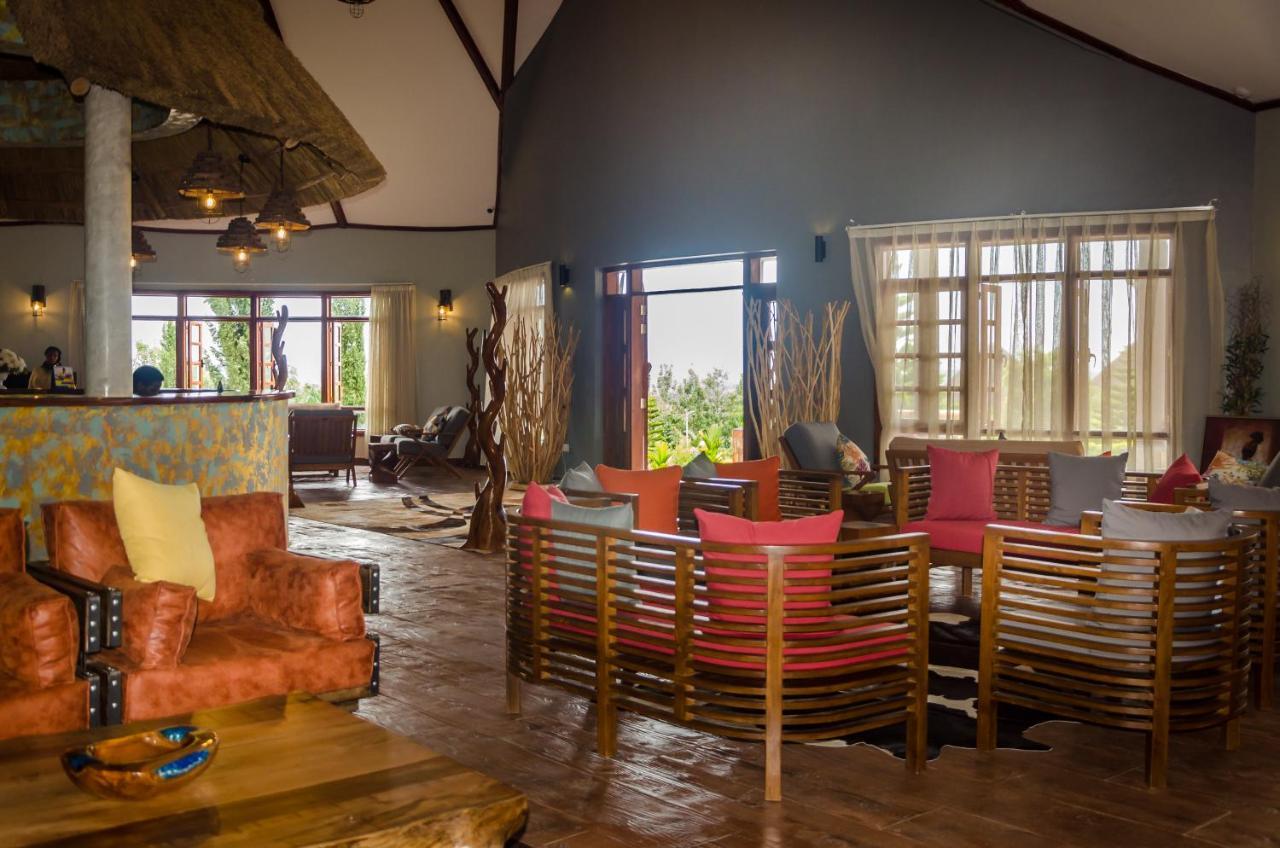 Emburara Farm Lodge Mbarara Exteriör bild