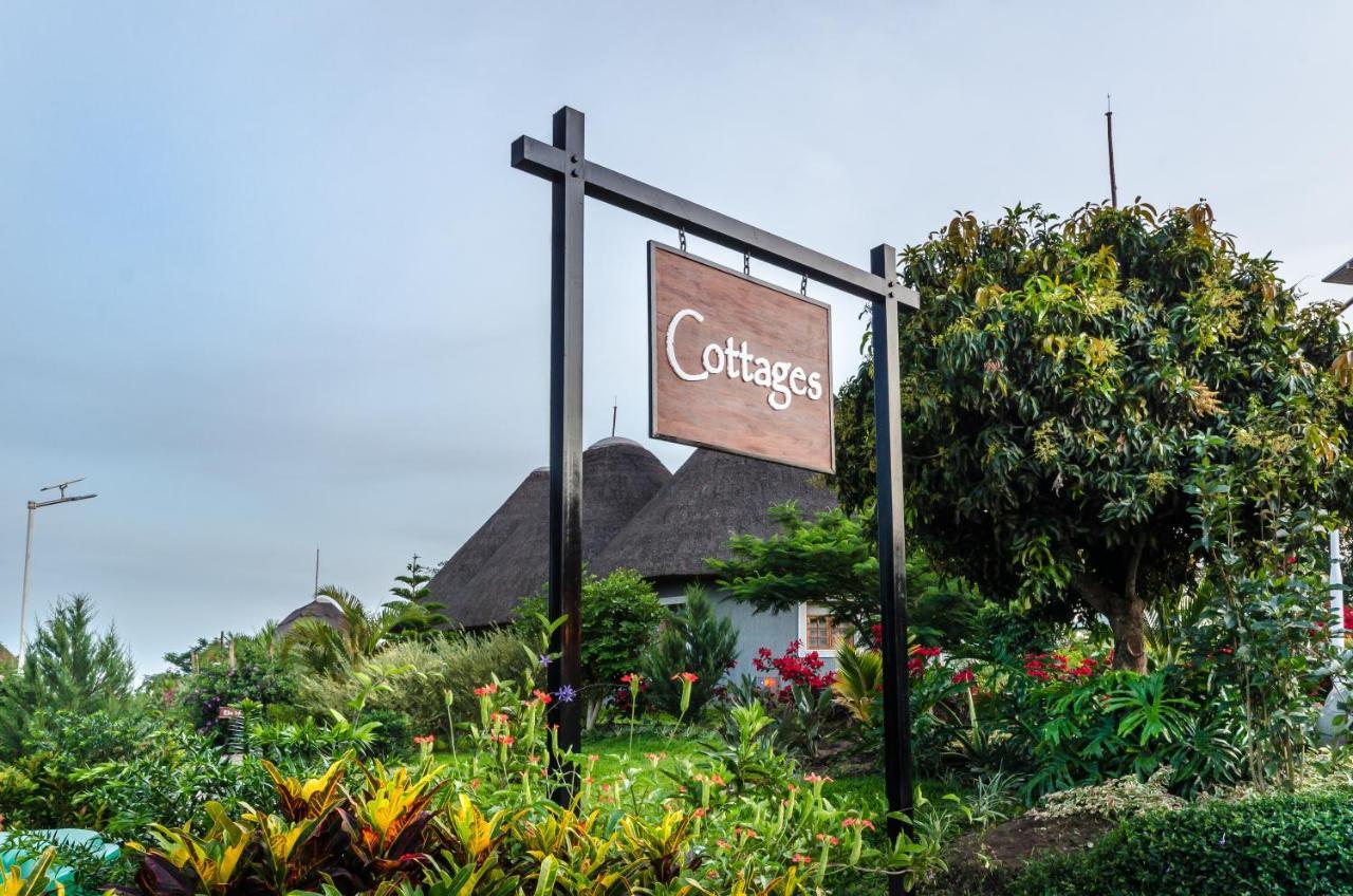 Emburara Farm Lodge Mbarara Exteriör bild